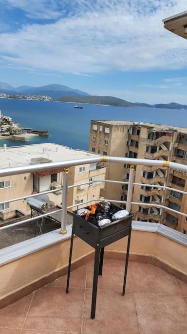 Glen'S Rooftop Саранда Екстер'єр фото